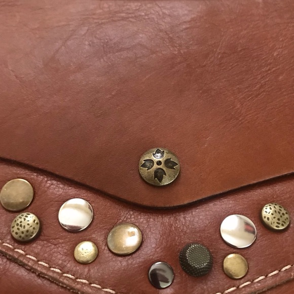 Patricia Nash studded leather purse - Picture 3 of 8